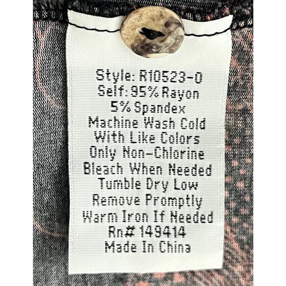 JOHNNY WAS LONG SLV, V-NECK, PULL-OVER BLOUSE, WOMENS, XL, BLACK & REDISH-ORANGE - Picture 8 of 9